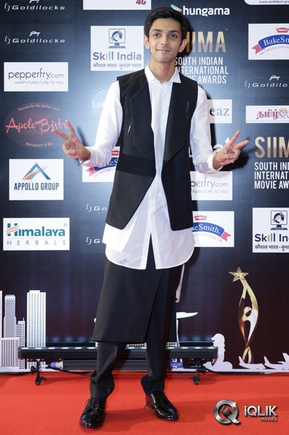 South-Indian-International-Movie-Awards-2016-Day-2